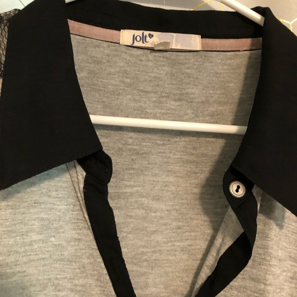 Jolt collared shirt with lace detailing on back. - Picture 8 of 9